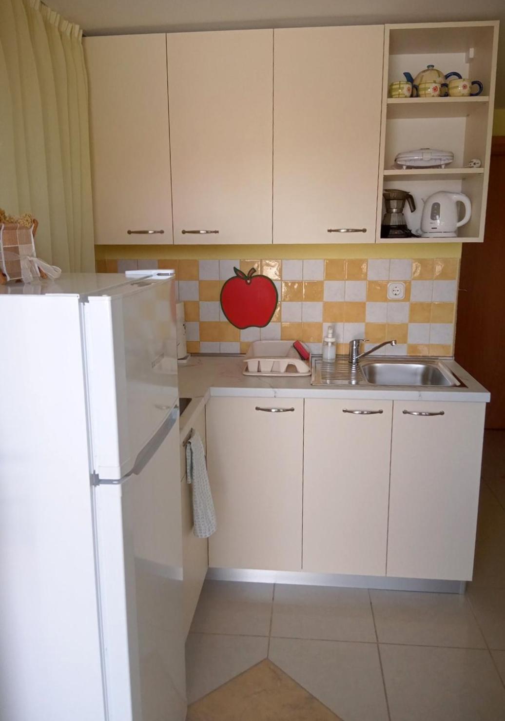 Apartments And Rooms With Parking Space Vrbnik, Krk - 5299 객실 사진